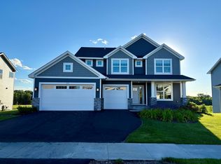 257 6th St NW #Njrtvg, Delano, MN 55328