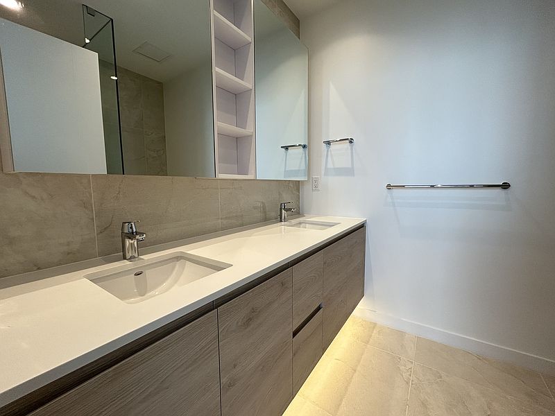 New Westminster Apartment for rent - 3 Bedrooms — photo 11
