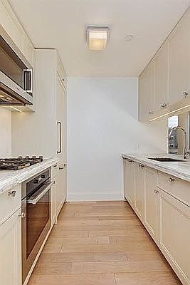 3rd image of 389 E 89th St APT 15C