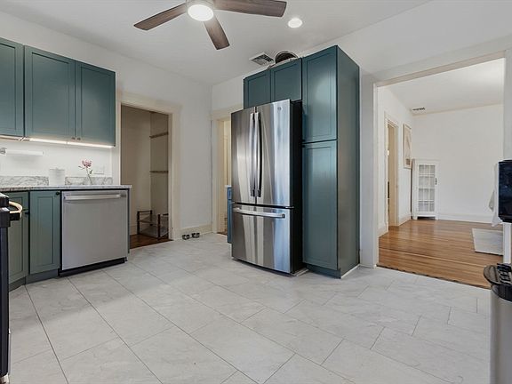 5th image of 32 Ocean St
