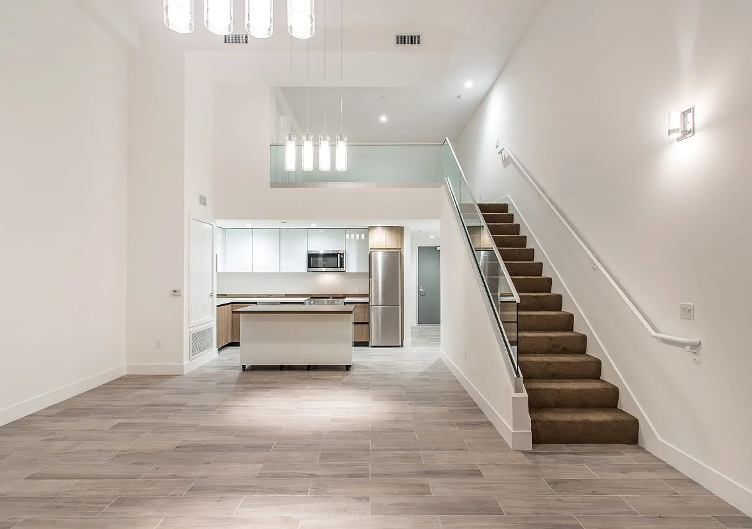 La Brea Regency LLC — Photo 1
