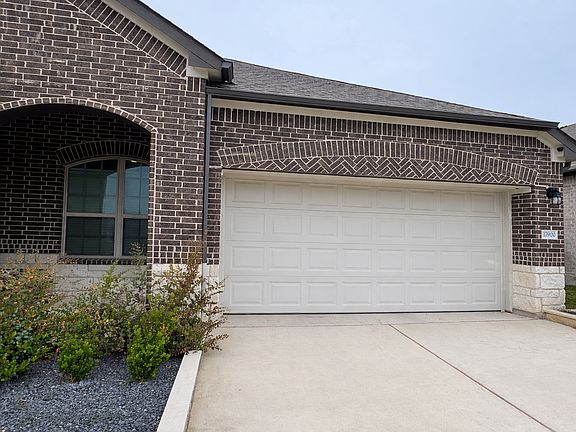 2nd image of 17900 Stefano Dr