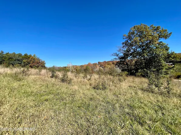2205 Stone Hill Rd, Jefferson City, MO 65101