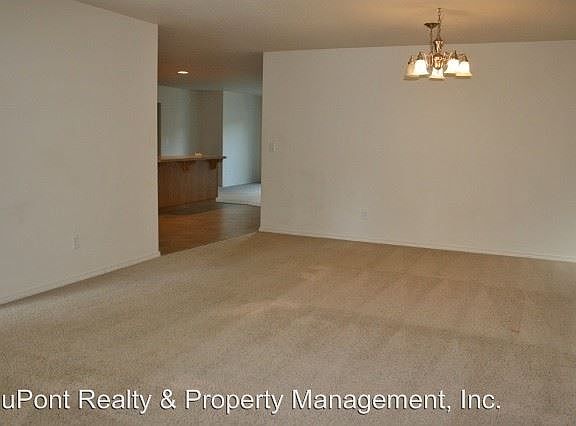 2nd image of 3622 Loren St NE