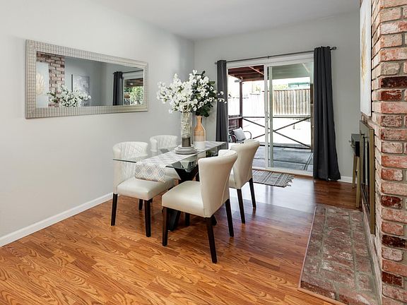 5th image of 3233 Birchwood Ln