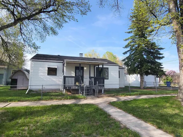 802 Blaine Ave, Rapid City, SD 57701
