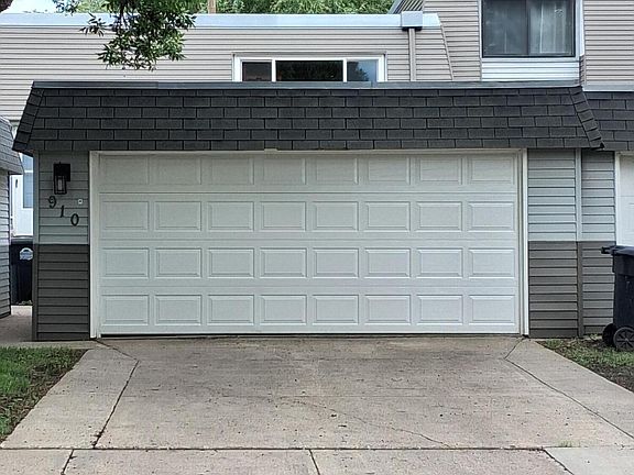 4th image of 910 N 39th St