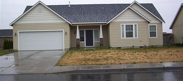 1st image of 8408 W Hudson Ct