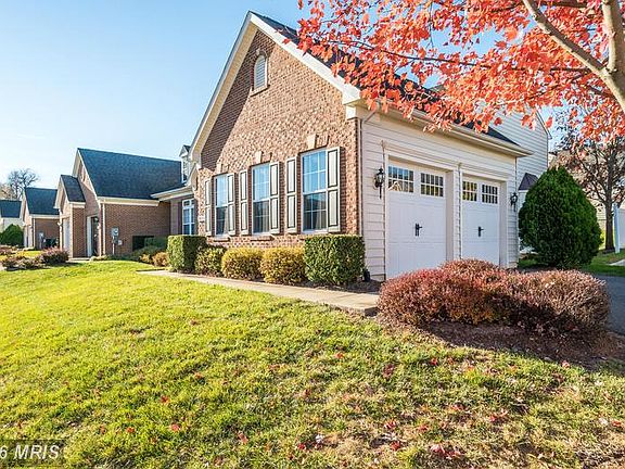 2nd image of 223 Onyx Way