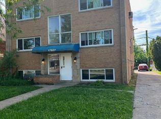 17927 Lakeshore Blvd #202, Cleveland, OH 44119