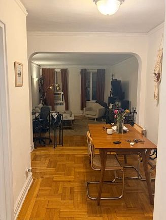 3rd image of 340 E 66th St APT 4G