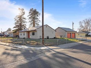 637 Basswood Ave, Richland, WA 99352
