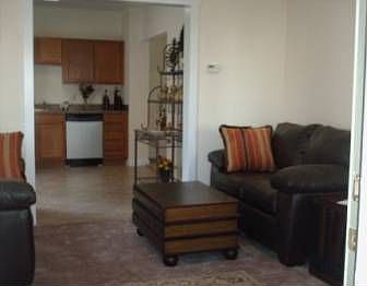 3rd image of 16 Hoyt Ave