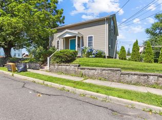 59 Elm St, Meriden, CT 06450