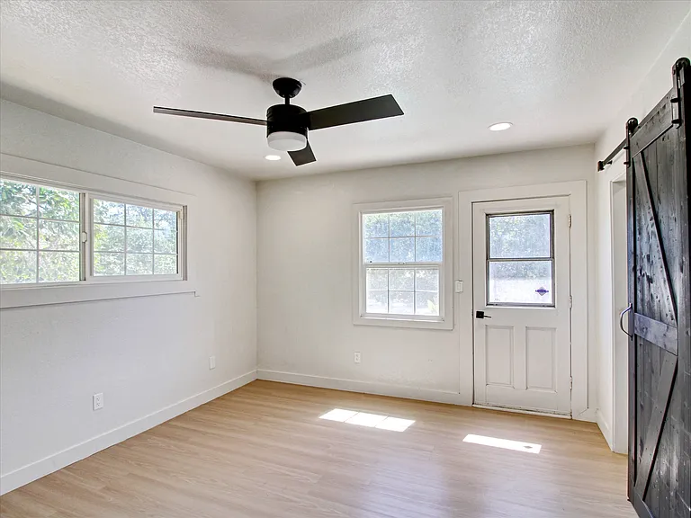 5330 Nottingham Rd — Photo 24