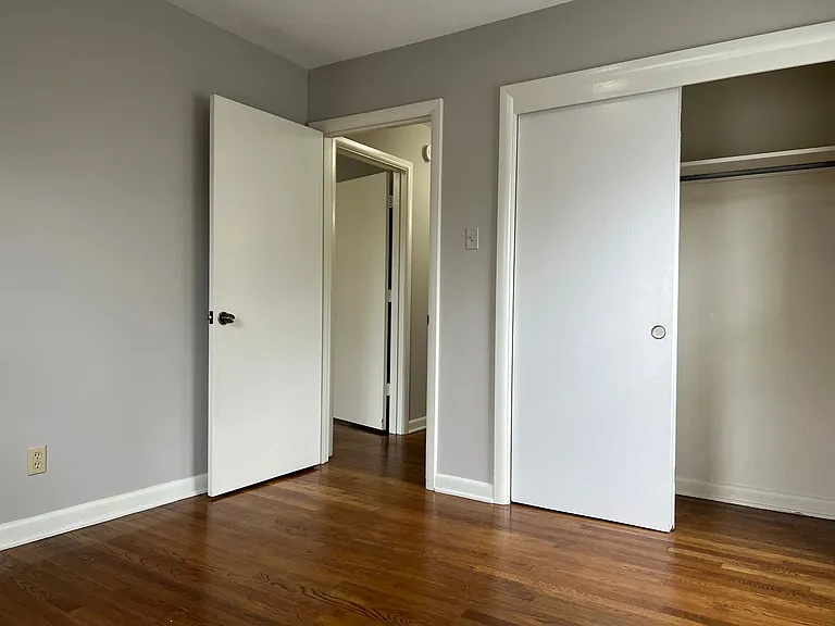 1720 Kavanaugh Blvd — Photo 13
