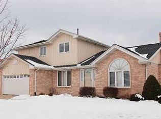 19534 Everett Ln, Mokena, IL 60448