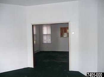2nd image of 578 W Princess St