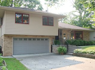 2638 S 49th St, Milwaukee, WI 53219