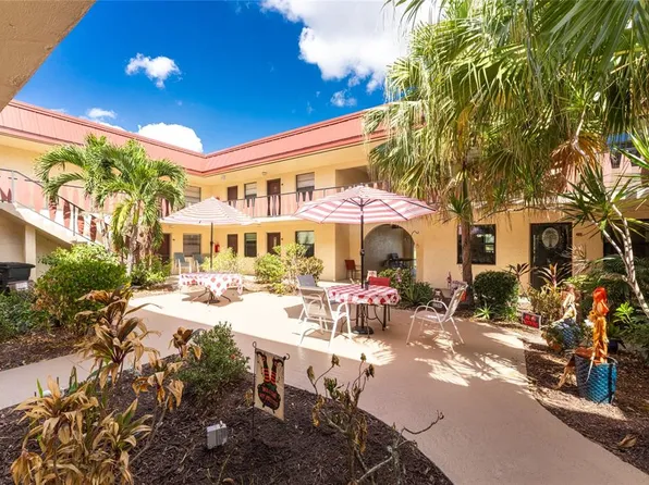 66 Boundary Blvd Unit 274, Rotonda West, FL 33947