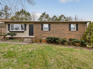 1239 Pleasant View Dr, Cookeville, TN 38501