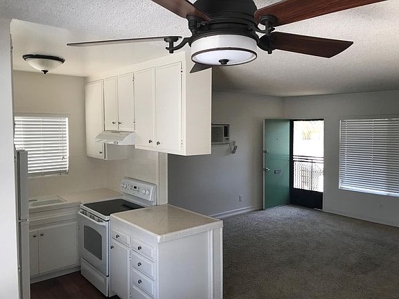 2nd image of 4354 Kansas St APT 10
