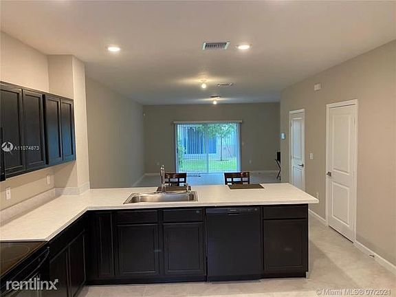 3rd image of 2814 NW 181st St #2814