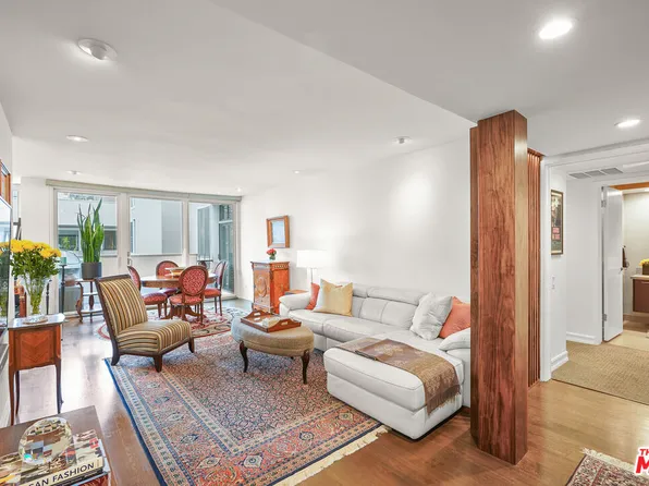 1025 N Kings Rd APT 318, West Hollywood, CA 90069