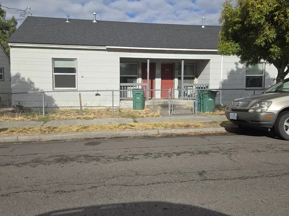 916 E Main St, Klamath Falls, OR 97601