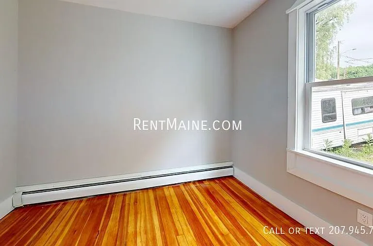 6 Woodman Ave #1 — Photo 13