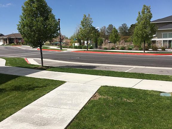 4th image of 1822 W Ikaros Ln