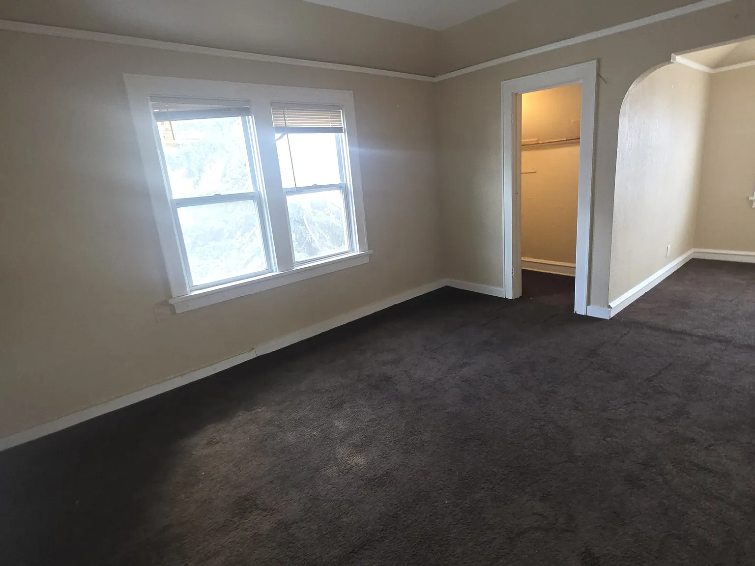 2 bed, $975 — Photo 2