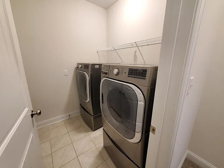 600 Unity Ct — Photo 18