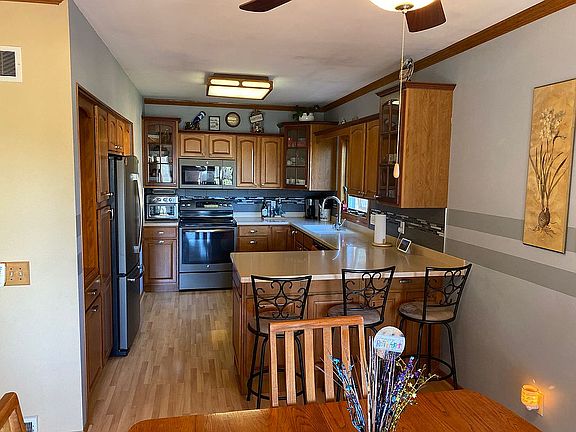 Dining/Kitchen
