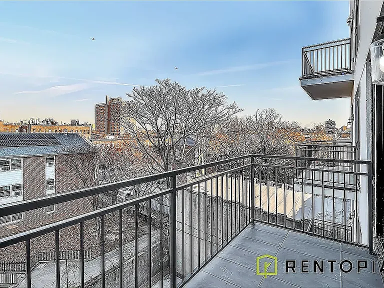 175 Palmetto St #3G — Photo 6