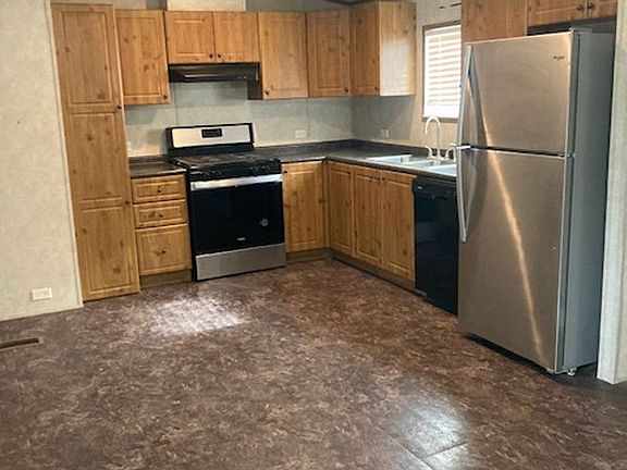 5th image of 2222 E 8th St Lot 14