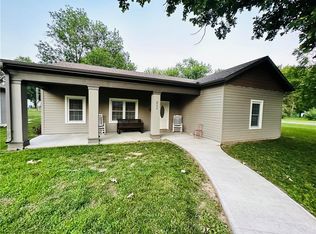 211 S Buckeye St, Cherokee, KS 66724