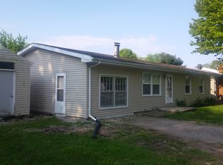106 Pear Ct, Mattoon, IL