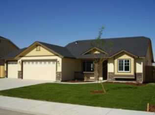 334 W Horsechesnut Way, Kuna, ID 83634
