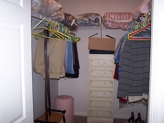 5th image of 232 Fairview Dr