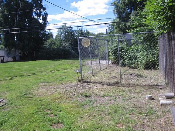 4th image of 200 Slater Dr
