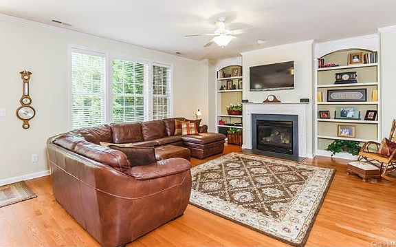 4th image of 6473 Chadwell Ct