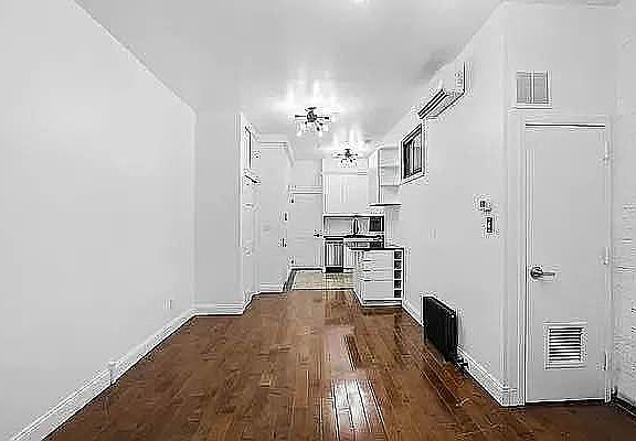 2nd image of 661 Washington St APT 5