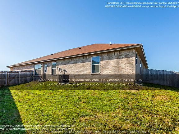 2nd image of 3320 Stonewall Dr #B