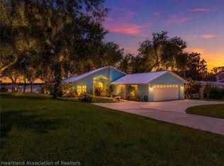 328 Lake June Rd, Lake Placid, FL 33852