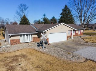 117 Maple St, Benld, IL 62009