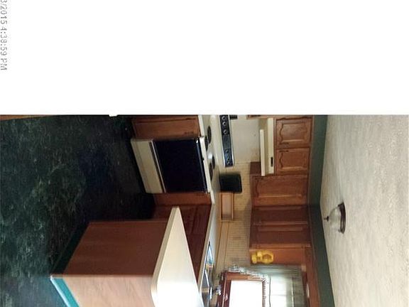 3rd image of 29 Running Brook Dr