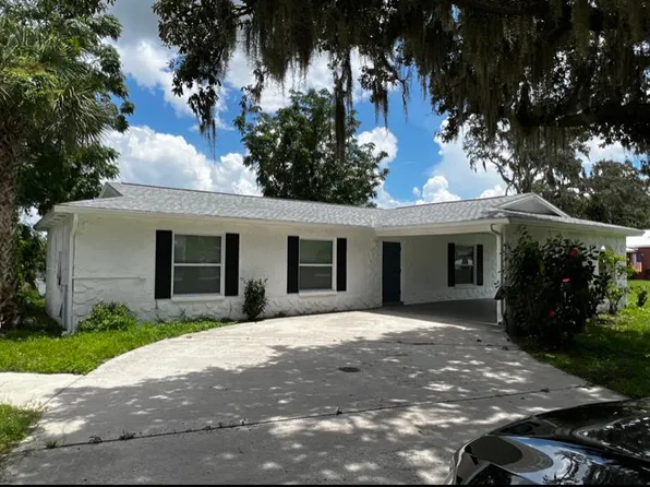 403 Hickory Ln, Seffner, FL 33584