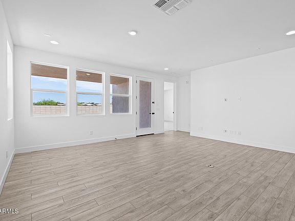 5th image of 10256 E UTAH Avenue