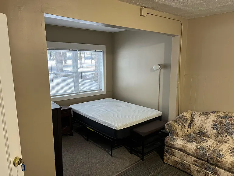 129 Springfield Rd #1 — Photo 4